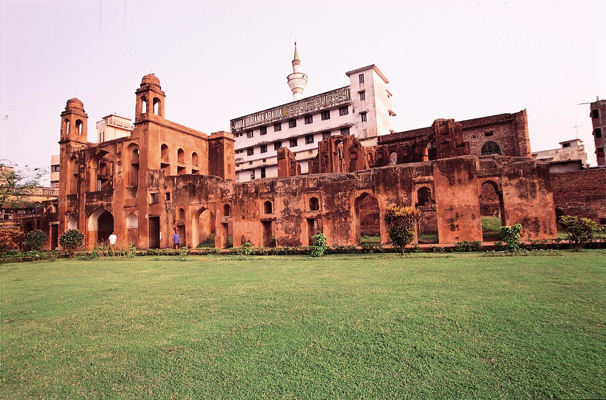 Mughal-Fort--Lalbagh